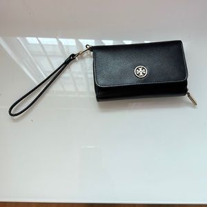 Tori Burch wallet
